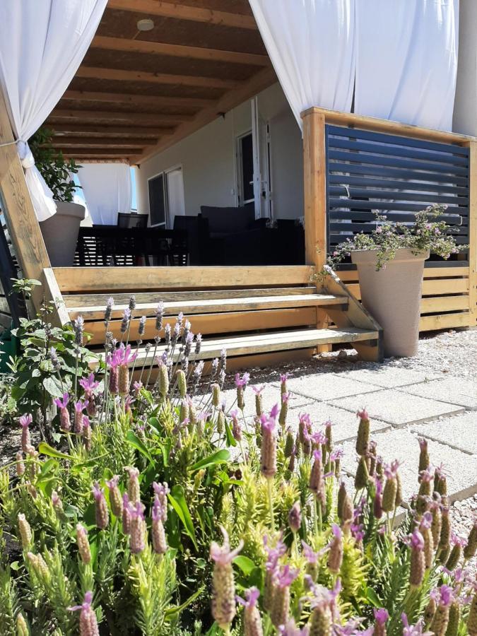 Mobile Home Laura Tisno Eksteriør billede