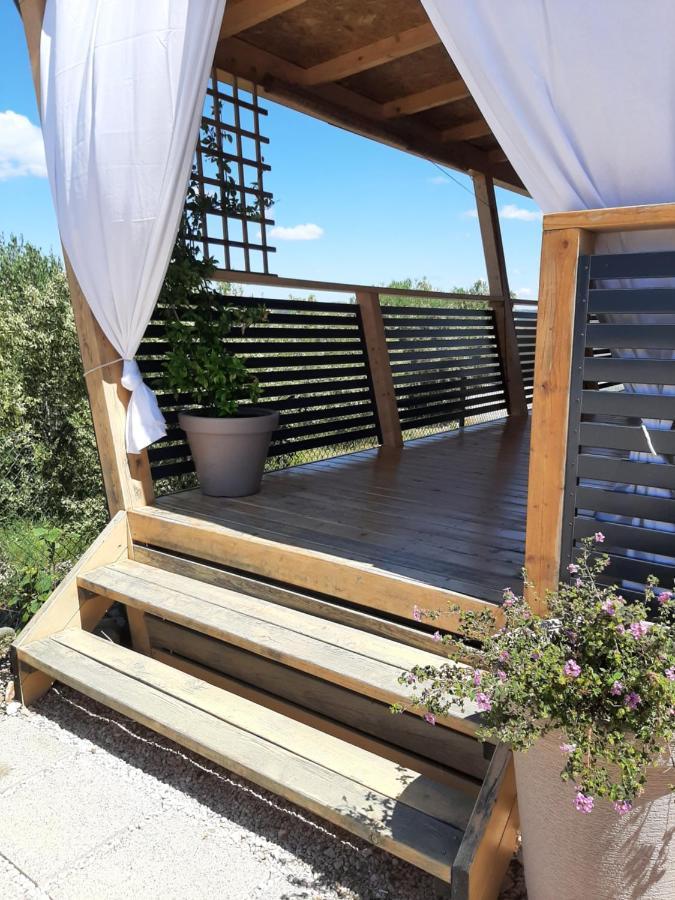 Mobile Home Laura Tisno Eksteriør billede