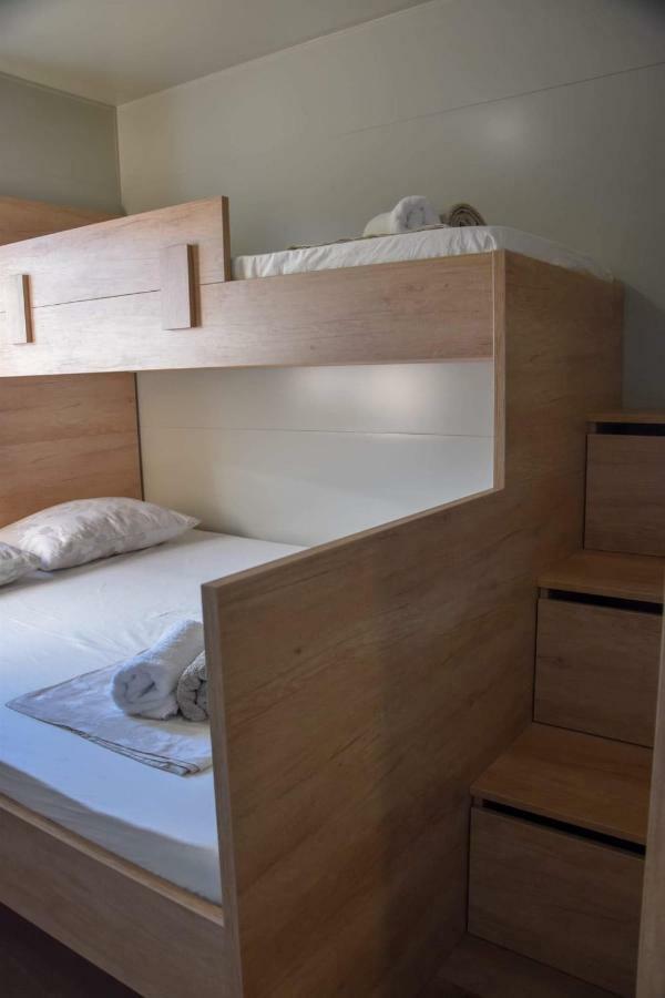 Mobile Home Laura Tisno Eksteriør billede